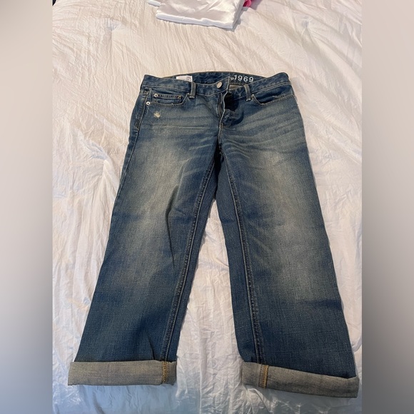 EUC Gap High Rise Crop size 28P - Picture 1 of 9